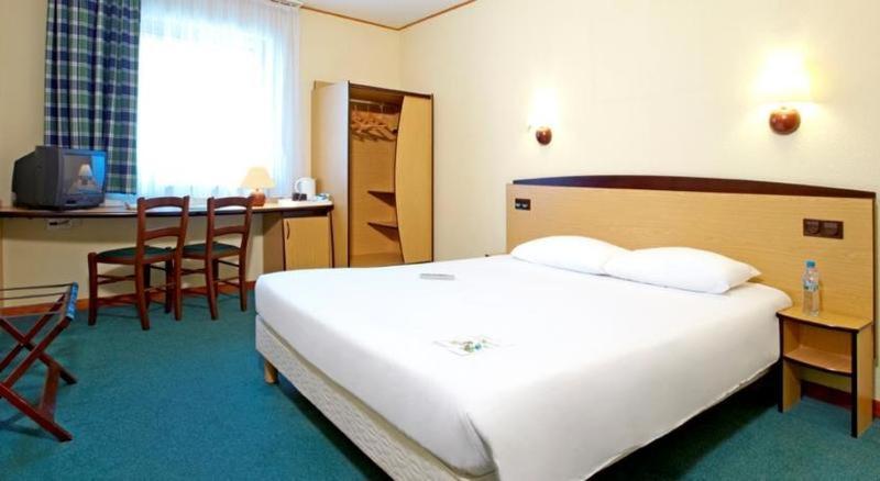 Campanile Hotel Szczecin Phòng bức ảnh